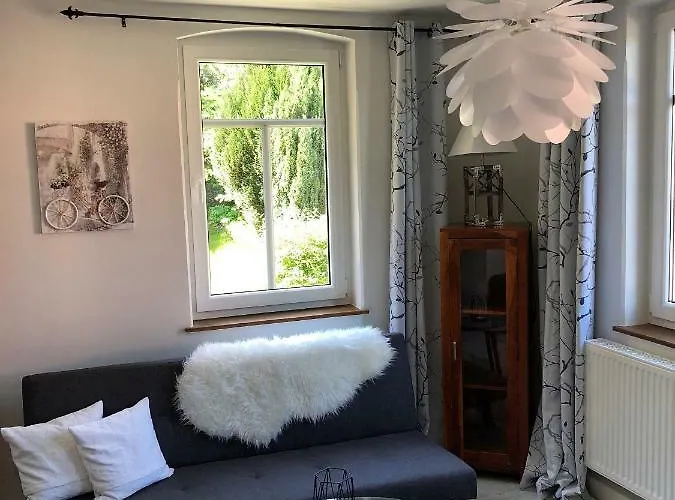 Fuchsbau * كونيجشتاين آن دير إلب